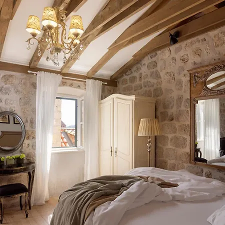 Vivaldi Guest house